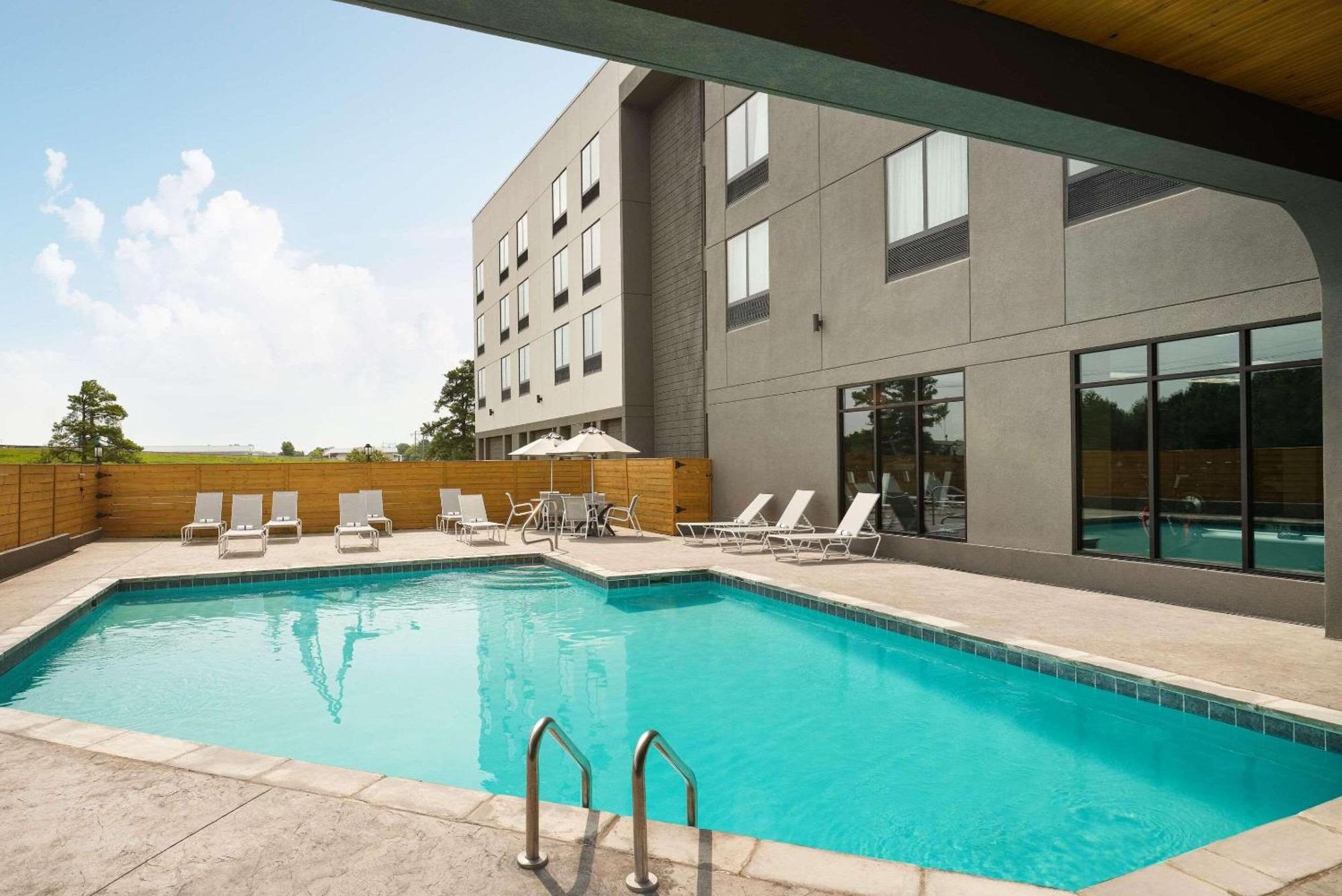 Radisson Hotel West Memphis Zewnętrze zdjęcie